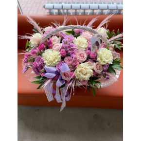 Корзина с французскими розами !