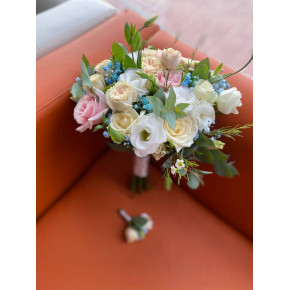 Букет невесты из эустомы и розы!