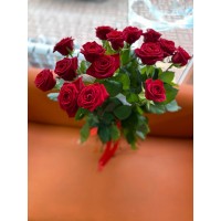 Розы Рэд Наоми 60 см 15 штук