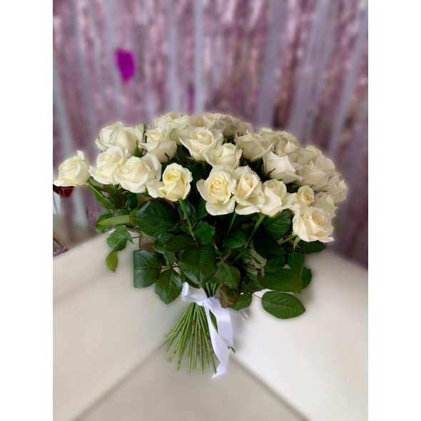 Роза белая 41шт