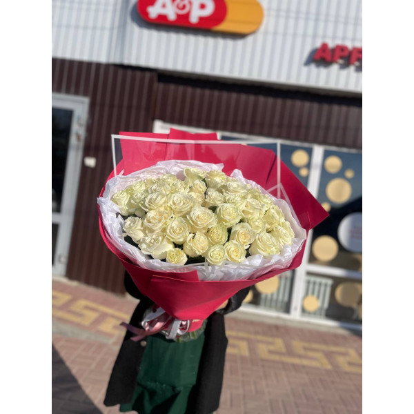 Роза Мондиаль 45 шт