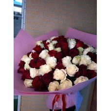 Шикарный букет Голландских роз