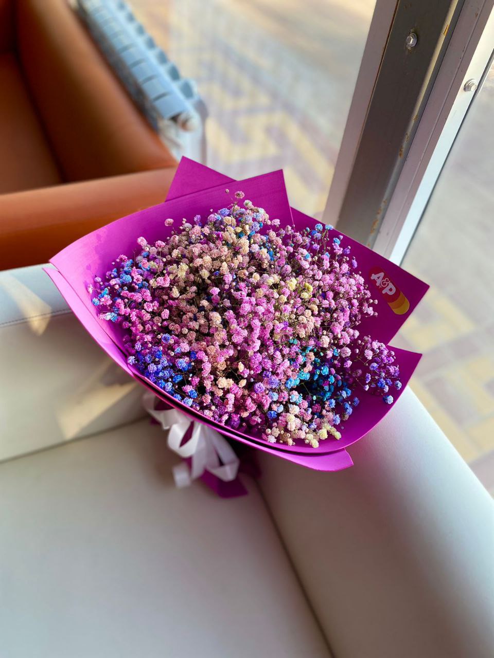 Букет радужной гипсофилы