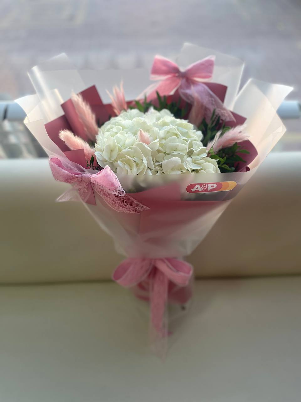 Букет гортензия и лагурус 