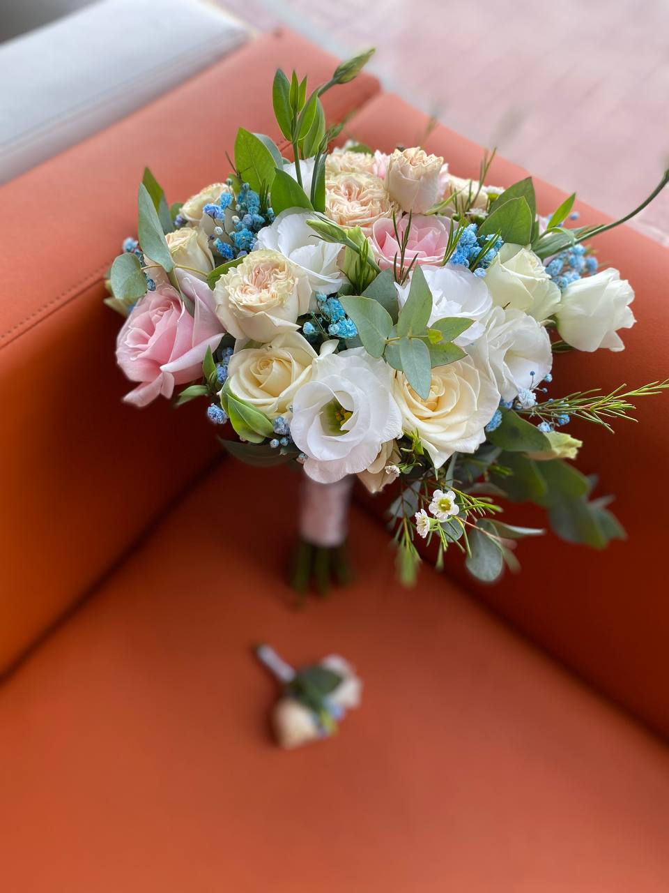 Букет невесты из эустомы и розы!