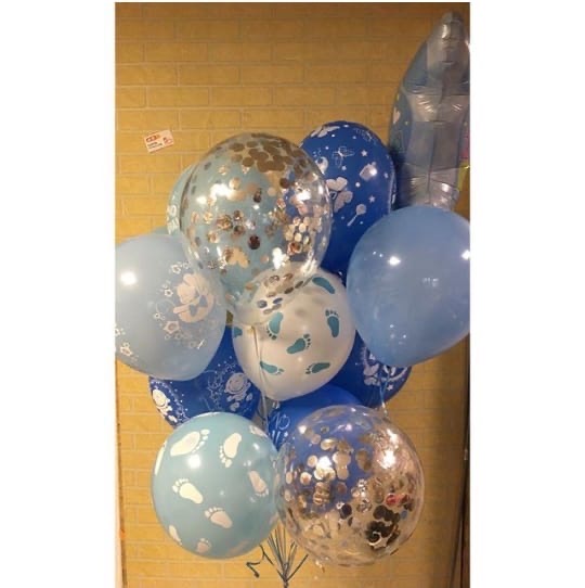 Водопад из шаров на выписку из роддома!