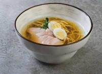 Бульон куриный с яйцом