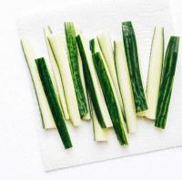 Огурчики соломкой