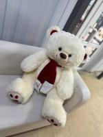 997 М медведь с шарфом 60-80 см молочный