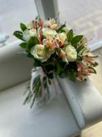 Букет цветочное шампанское
